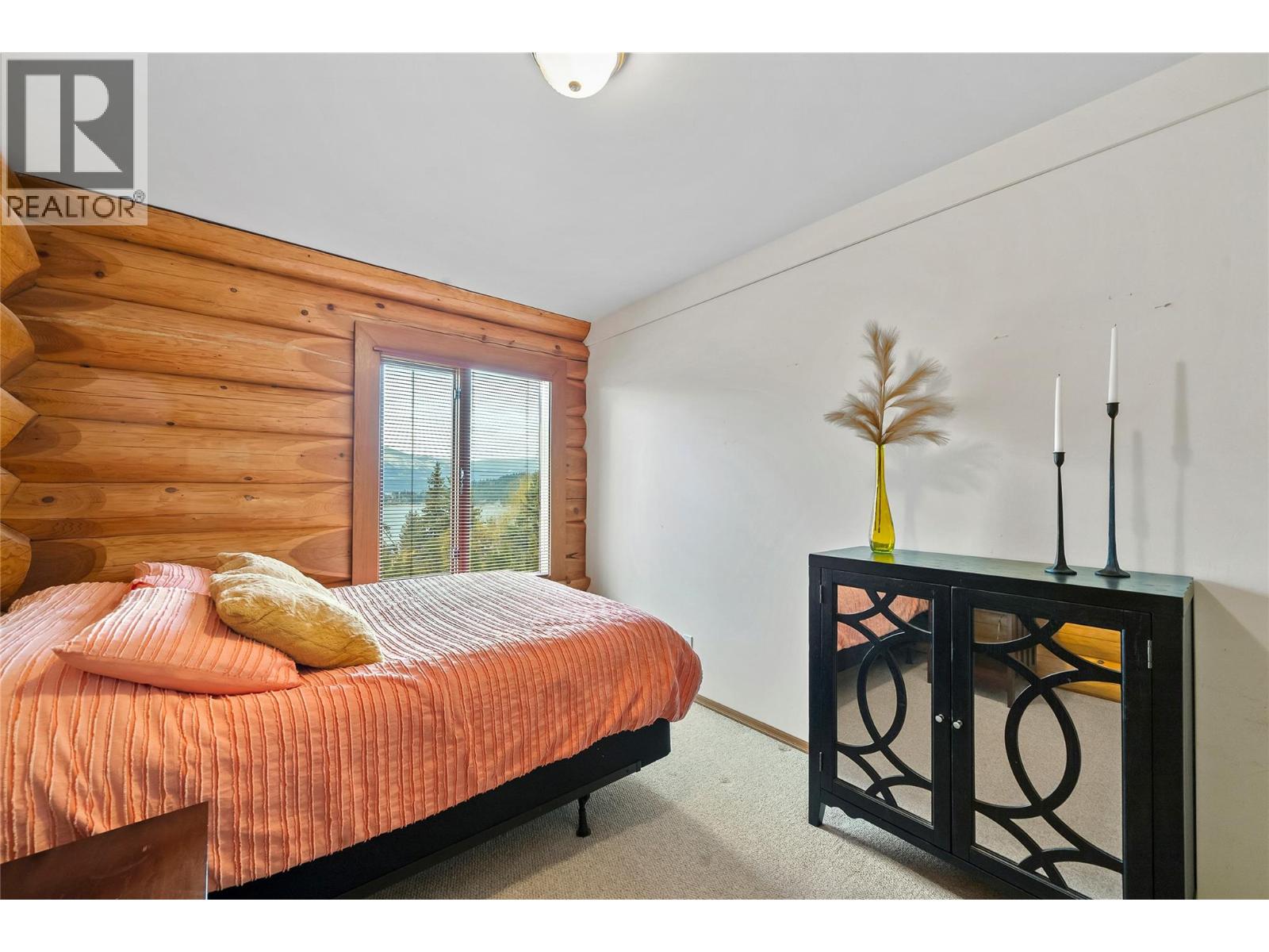 Gallery Images - 2822 Juniper Crescent, Blind Bay, BC