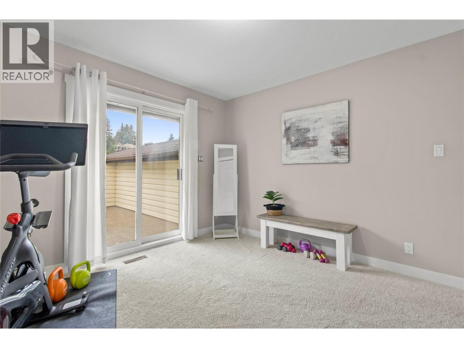 Gallery Images - 2484 Sunrise Boulevard, Blind Bay, BC