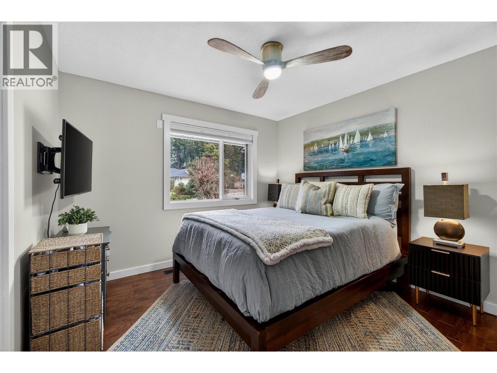 Gallery Images - 2829 Marine Drive Blind Bay Blind Bay